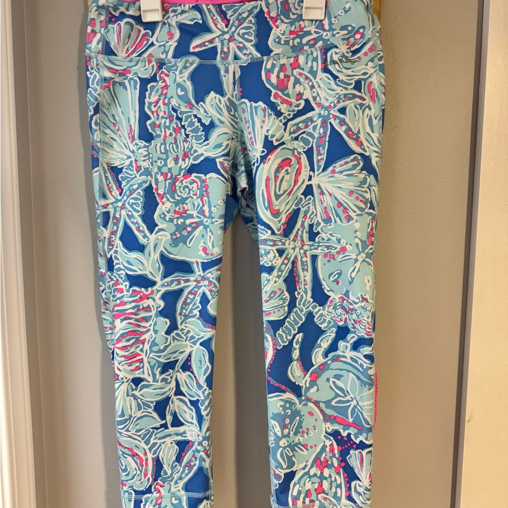 🌴 Lilly Pulitzer Luxletic Leggings, EUC, Size L